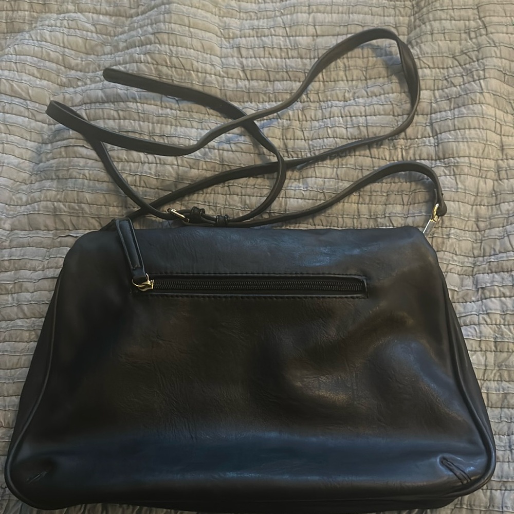 Black Purse - Picture 3 of 3